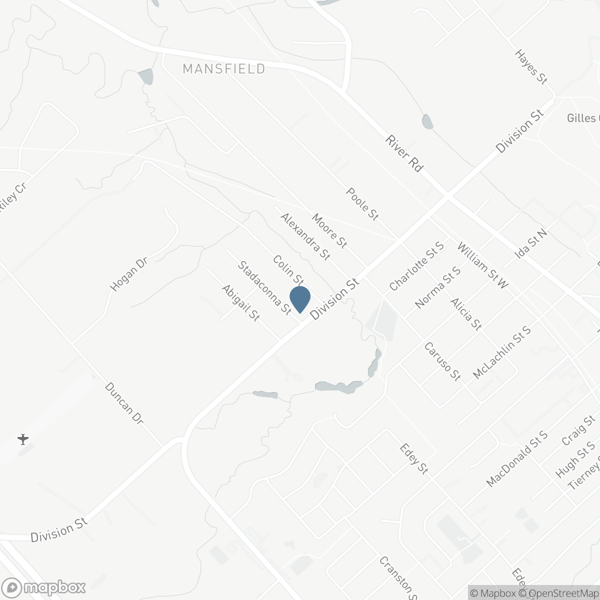5 STADACONNA STREET, Arnprior, Ontario K7S 1C4